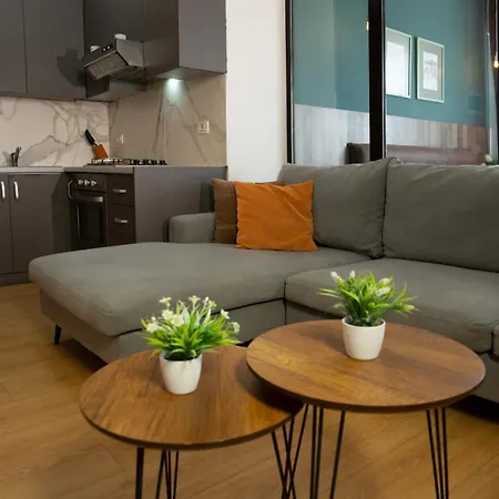 Kristal Center, Studio,near Artificial * Tirana