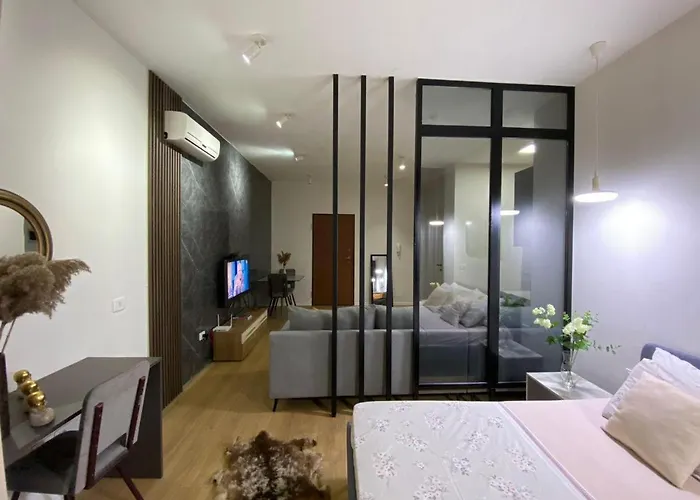 Kristal Center, Studio,near Artificial Appartement