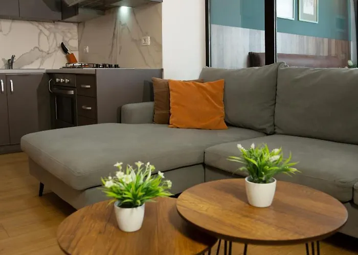 Kristal Center, Studio,near Artificial * Tirana